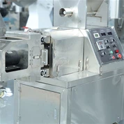 Máy đùn đồ ăn nhẹ ngô Puff